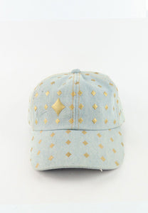 หมวกแก็ปแฟชั่น ปริ้นลายไพ่สีทอง   - Card Symbol Baseball Cap