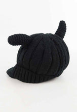 Load image into Gallery viewer, หมวกไหมพรม หมวกแก็ปไหมพรม สำหรับเด็ก - Winter Monster Eyes Visor Knit Hat for Boys and Girls