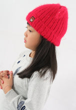 Load image into Gallery viewer, หมวกไหมพรม ทรงบินนี่แต่งหูแบบหนา บุขนด้านใน สำหรับเด็ก - Kids Bear Ears Crochet Eyelash Fur Fleece Lined Knit Hat
