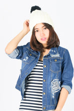 Load image into Gallery viewer, หมวกไหมพรมทรงบีนนี่แต่งปอม - Winter Black Pom Pom Knit Beanie Hats
