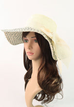 Load image into Gallery viewer, หมวกสานปีกกว้าง - Brim  Straw Hat