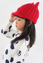 Load image into Gallery viewer, หมวกไหมพรม หมวกแก็ปไหมพรม สำหรับเด็ก - Winter Monster Eyes Visor Knit Hat for Boys and Girls