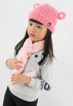Load image into Gallery viewer, หมวกไหมพรม ทรงบินนี่แต่งหูแบบหนา บุขนด้านใน สำหรับเด็ก - Kids Bear Ears Crochet Eyelash Fur Fleece Lined Knit Hat