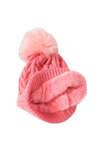 Load image into Gallery viewer, หมวกไหมพรมทรงบีนนี่แต่งปอม - Fleece Lined Cable Knitted Pom Pom Beanie Hat