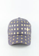 Load image into Gallery viewer, หมวกแก็ปแฟชั่น ปริ้นลายไพ่สีทอง   - Card Symbol Baseball Cap
