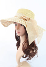 Load image into Gallery viewer, หมวกสานปีกกว้าง - Brim  Straw Hat