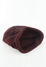 Load image into Gallery viewer, หมวกไหมพรม - Oversized Knit Hat