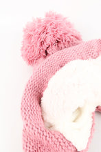 Load image into Gallery viewer, หมวกไหมพรมแต่งลูกตุ้ม บุขนหนาด้านใน - Winter Fleece Lining Beanie Hat with Pom