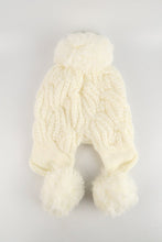 Load image into Gallery viewer, หมวกไหมพรมแต่งลูกตุ้ม บุขนหนาด้านใน - Winter Fleece Lining Beanie Hat with Pom
