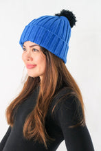 Load image into Gallery viewer, หมวกไหมพรมทรงบีนนี่แต่งปอม - Winter Black Pom Pom Knit Beanie Hats
