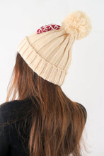 Load image into Gallery viewer, หมวกไหมพรมทรงบีนนี่แต่งปอมโบว์แดง - Winter Black Pom Pom Knit Beanie Hats With Red Bow