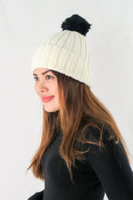 Load image into Gallery viewer, หมวกไหมพรมทรงบีนนี่แต่งปอม - Winter Black Pom Pom Knit Beanie Hats