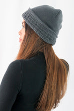 Load image into Gallery viewer, หมวกไหมพรมบุขนด้านใน - Wool Beanie Hat 100% Merino Woo