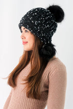 Load image into Gallery viewer, หมวกไหมพรมแต่งปอม บุขนหนาด้านใน - Winter Fleece Lining Beanie Hat with Pom