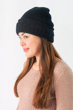 Load image into Gallery viewer, หมวกไหมพรมบุขนด้านใน - Wool Beanie Hat 100% Merino Woo