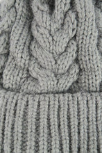 Load image into Gallery viewer, หมวกไหมพรมแต่งปอม บุขนหนาด้านใน - Winter Fleece Lining Beanie Hat with Pom