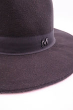 Load image into Gallery viewer, หมวกวูลปีกกวางสองสีตัว M - Fashion Wide brim wool hat
