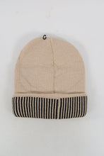 Load image into Gallery viewer, หมวกไหมพรมบุขนด้านใน - Wool Beanie Hat 100% Merino Woo