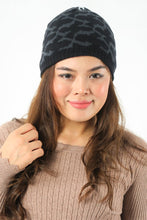 Load image into Gallery viewer, หมวกไหมพรมเเบบบุขนด้านใน - Wool Rib Beanie Hat