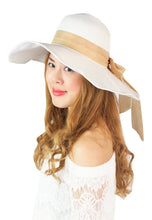 Load image into Gallery viewer, หมวกสานปีกกว้างชายทะเลสไตล์คลาสสิค - Classic Style large brimmed Sandy beach Straw hat