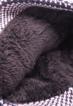 Load image into Gallery viewer, หมวกไหมพรมเเบบบุขนด้านใน - Wool Rib Beanie Hat