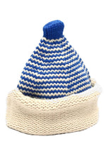 Load image into Gallery viewer, หมวกไหมพรมลายริ้ว - Unisex Winter striped Textured-Knit hat