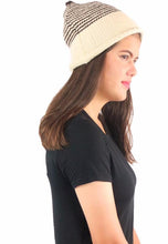 Load image into Gallery viewer, หมวกไหมพรมลายริ้ว - Unisex Winter striped Textured-Knit hat