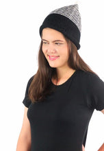 Load image into Gallery viewer, หมวกไหมพรมลายริ้ว - Unisex Winter striped Textured-Knit hat
