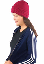 Load image into Gallery viewer, หมวกไหมพรมถักลายเปีย บุด้านในสำหรับกันหนาว - Unisex Cable Knit Fleece Lining Knit Beanie Ski Hat